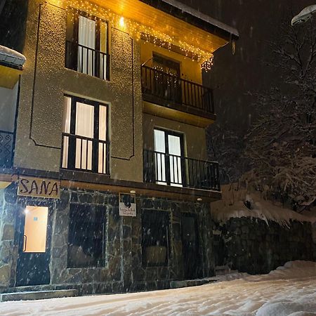 Sana Guest House Μέστια Εξωτερικό φωτογραφία